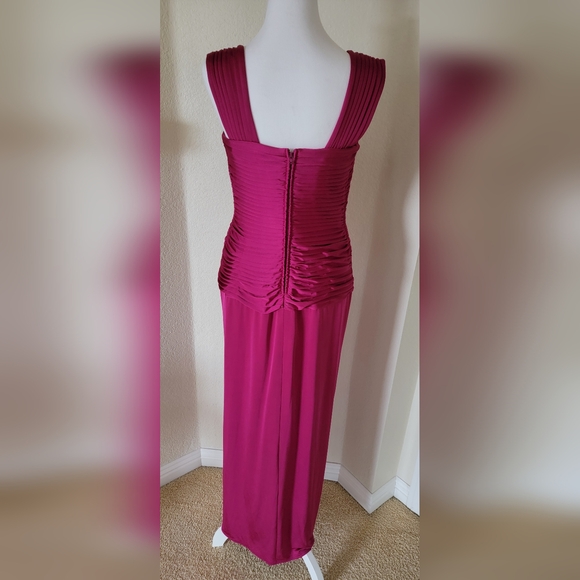 Tadashi Petite Collection L/P Formal Dress - Picture 5 of 5